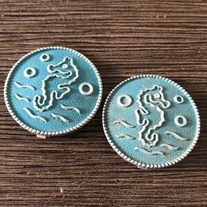 Vintage Teal blue & sliver seahorse clip on earrings